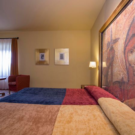 Parador De Trujillo Bagian luar foto
