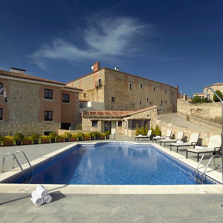 Parador De Trujillo Bagian luar foto