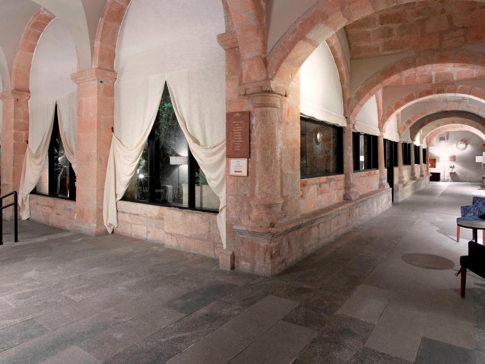 Parador De Trujillo Bagian luar foto