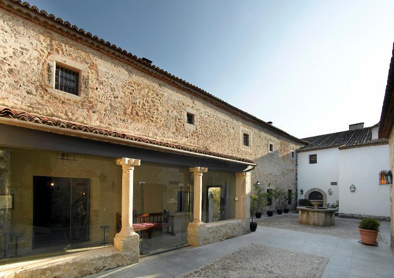 Parador De Trujillo Bagian luar foto